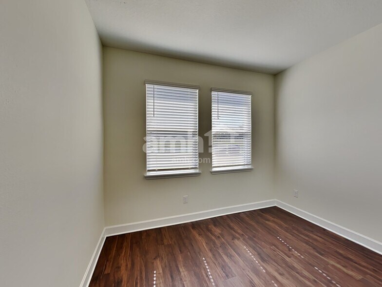 Building Photo - 33817 Widman Way