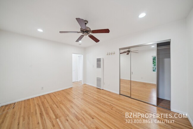 Building Photo - 710 Westmount Dr
