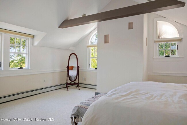 Building Photo - 114 Chase Rd