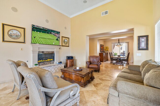 Building Photo - 9 Via Santanella