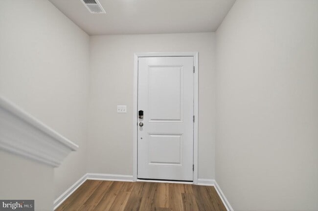 Building Photo - 103 Brashear Ct