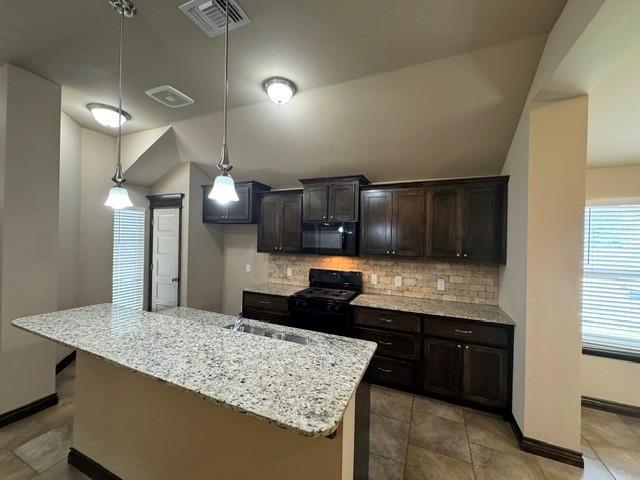 Building Photo - 2120 SW 140th St