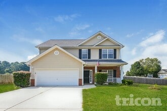 Building Photo - 232 Hillcrest Dr