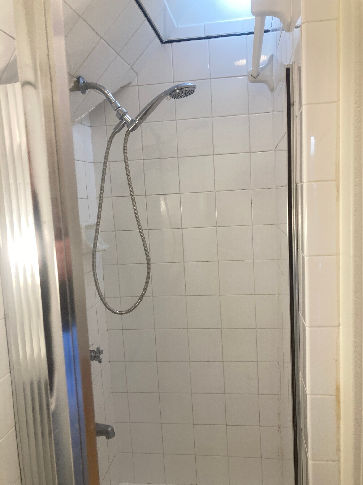 Building Photo - 3150 Harriet Ave