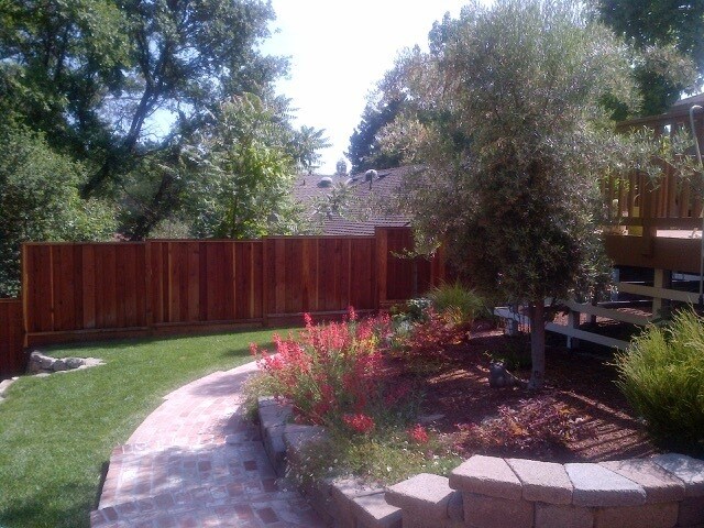 Building Photo - Gorgeous 2 Bed 1 Bath single Family Home I...