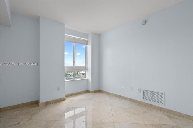 Building Photo - 7350 SW 89th St