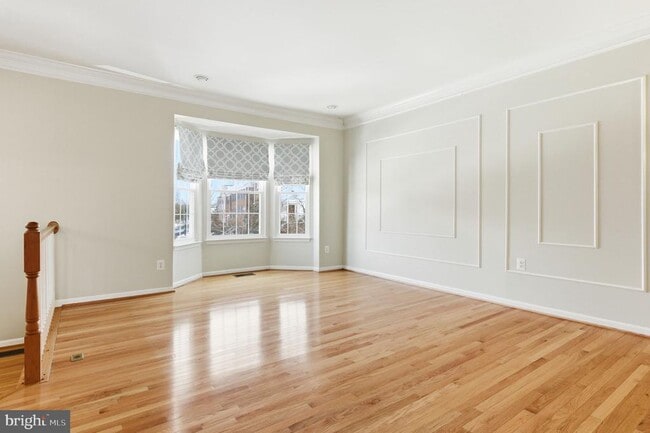 Building Photo - 21369 Sawyer Square