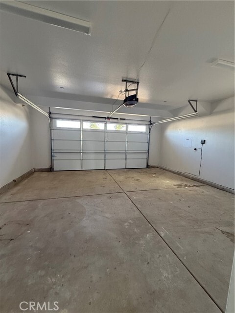 Building Photo - 6590 Almeria Ave