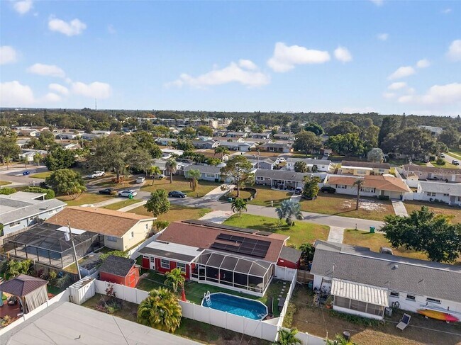 Building Photo - 11761 80th Ave