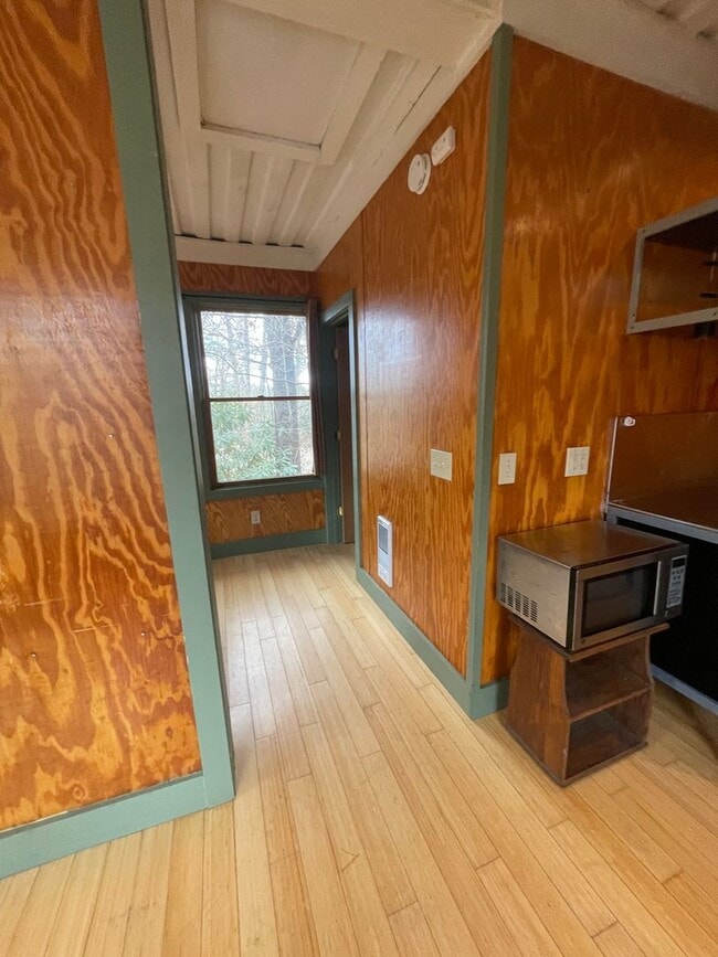 Building Photo - 289 Hill St