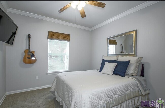 Building Photo - Spacious 3-Bedroom Home for Rent!