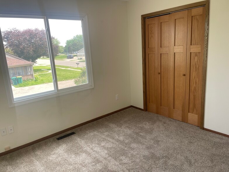 Building Photo - 8333 144th St W