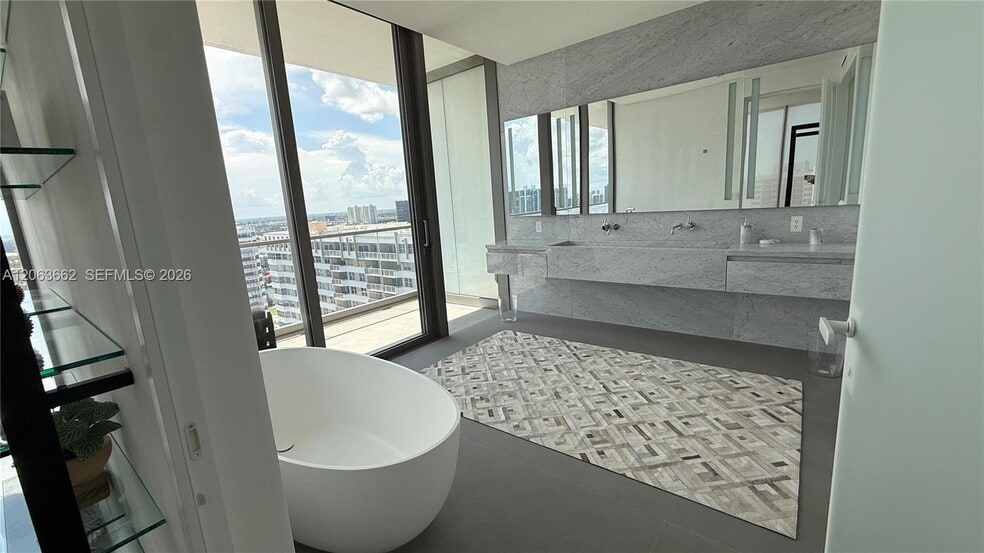 Building Photo - 2000 S Ocean Dr