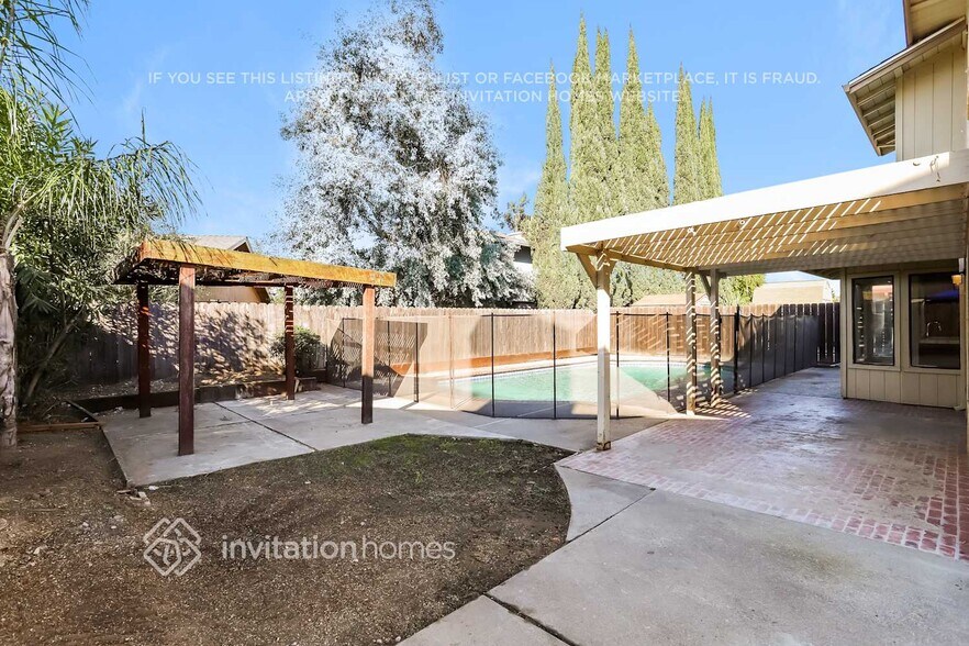 Building Photo - 1241 Countryside Ln