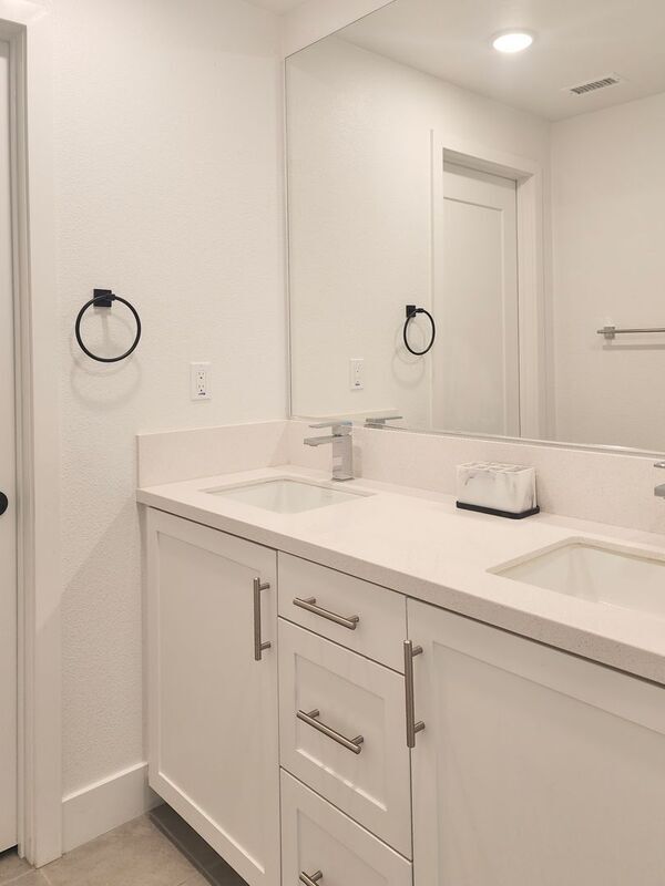 Building Photo - 16332 Dawn Wy