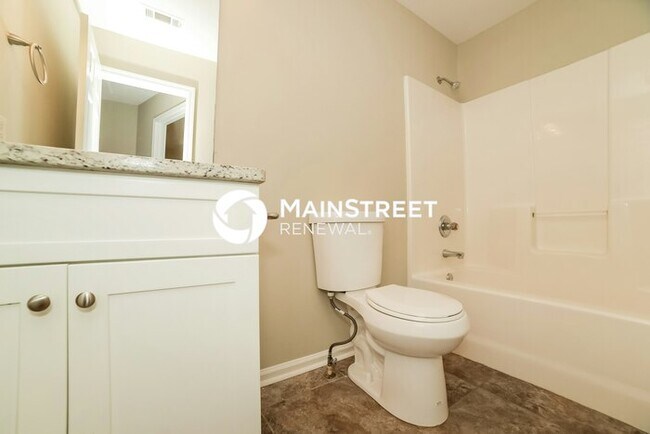 Building Photo - 3 Bedroom Pet-Friendly Home in Flowery Branch, GA with Main Street Renewal