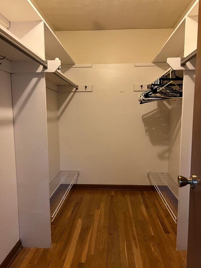 Building Photo - 316 Finstock Way