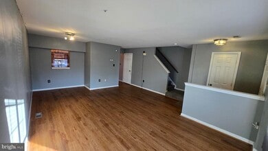 Building Photo - 6565 Ronald Rd