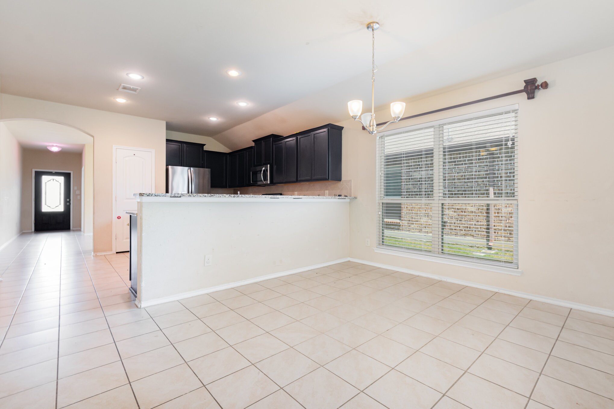 Building Photo - 9012 Cross Oaks Ranch Blvd