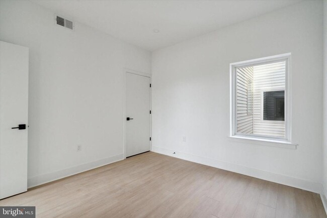 Building Photo - 1643 N 2nd St