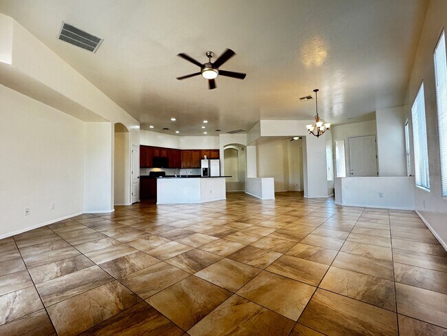 Building Photo - NW (Continental Reserve and Silverbell) 4 ...