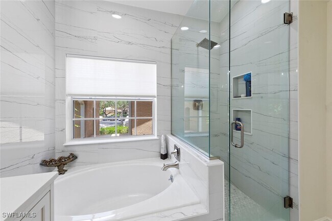 Building Photo - 24748 Lakemont Cove Ln