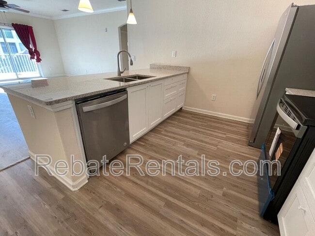 Building Photo - 8290 Gate Pkwy W