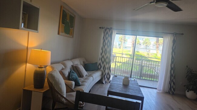 Building Photo - 31 Inlet Harbor Rd