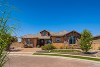 Building Photo - Executive Luxury Rental in South Reno