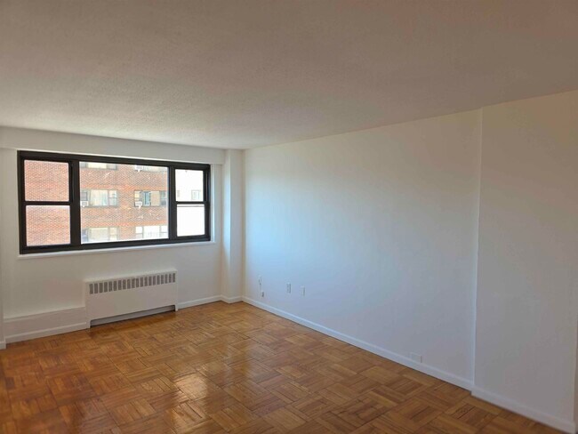 Building Photo - 6515 JFK Blvd E