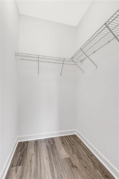 Building Photo - 2775 Bell Dr SE