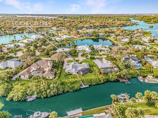 Building Photo - 5 Cache Cay Dr