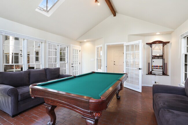 Building Photo - 6953 Ayers Ct NW