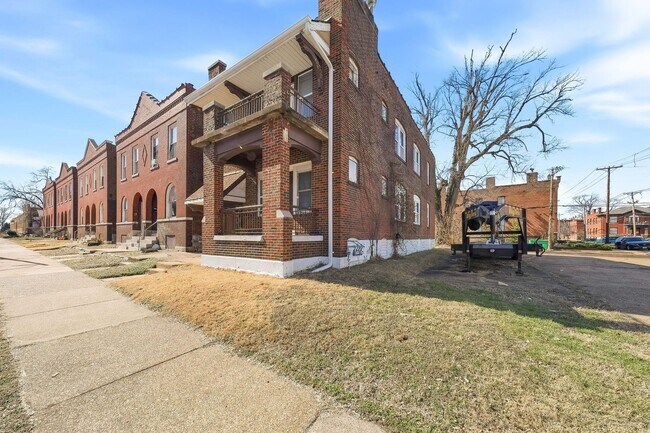 Building Photo - 3507 Ohio Ave