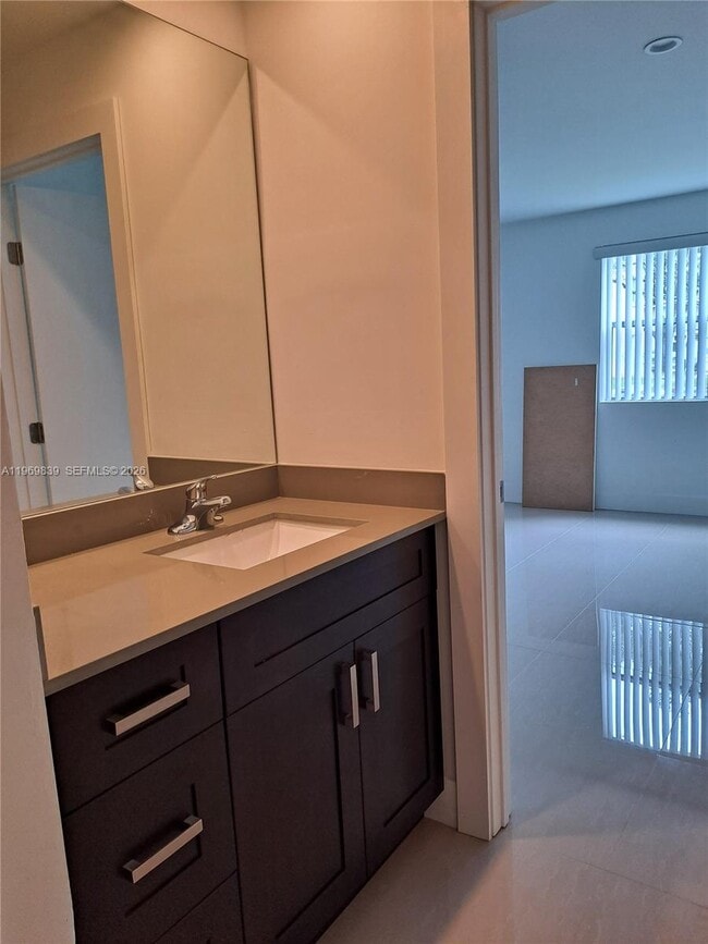 Building Photo - 8041 SW 21st Ct