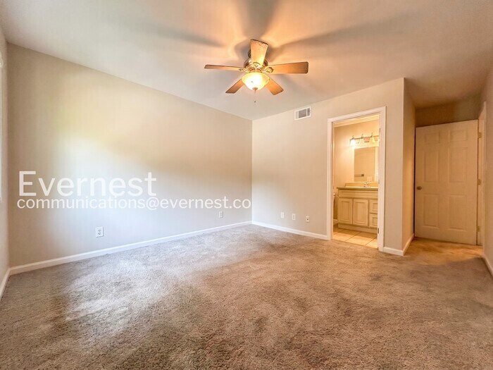 Building Photo - 532 Granite Ridge Pl