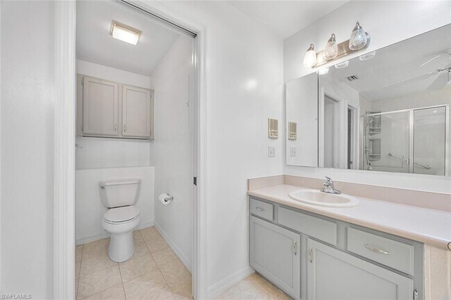 Building Photo - 6654 Tannin Ln