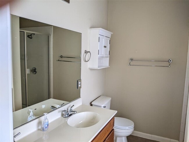 Building Photo - 11512 Flushwing Dr