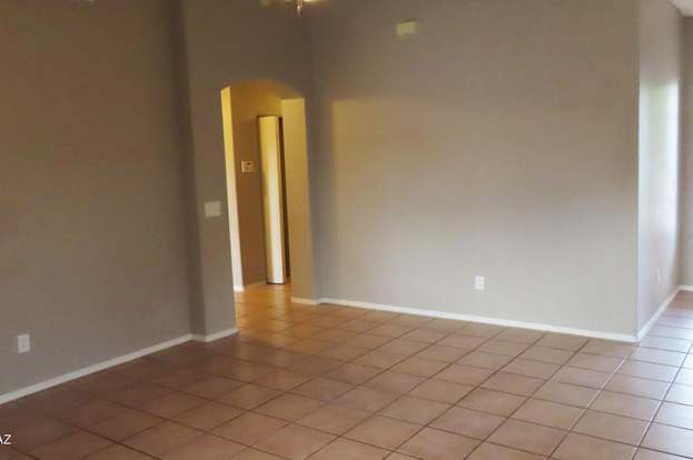 Building Photo - 4641 S Fenwick Dr