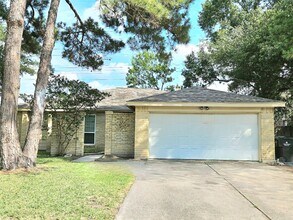 Building Photo - 4231 Southchase Ln