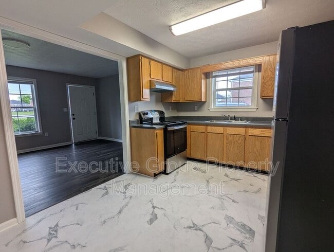 Building Photo - 103 Kenilworth Ct