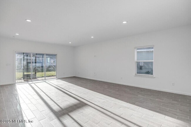 Building Photo - 146 WHITE RABBIT