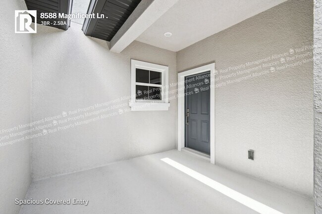 Building Photo - 8588 Magnificent Ln
