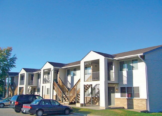 Primary Photo - 1520 Sylvan Ln