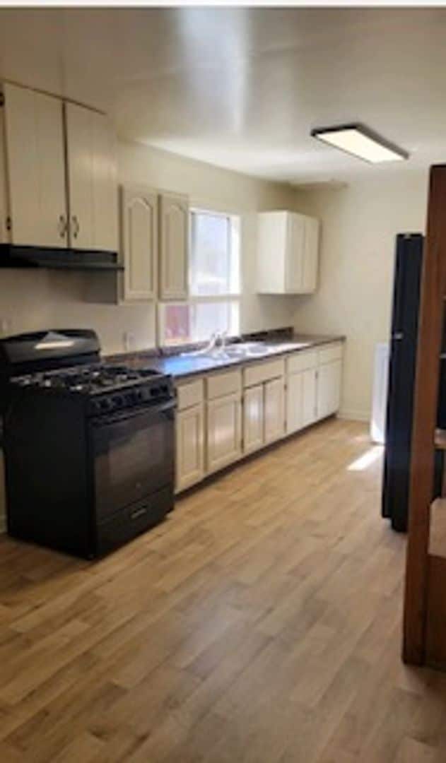 Building Photo - 3 Bedroom Home with Bonus Room in Lake of the Woods