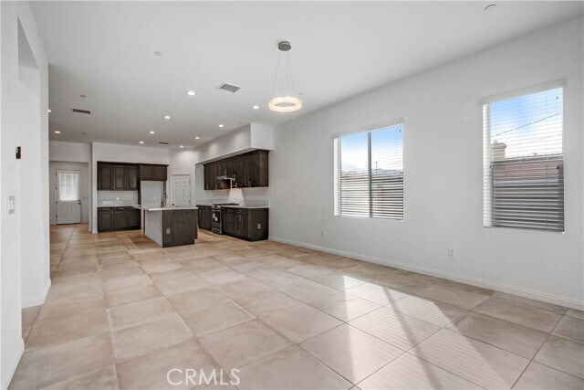 Building Photo - 66604 Estrella Ave