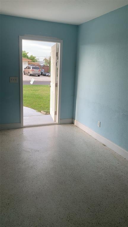 Building Photo - 1765 Elinor Pl