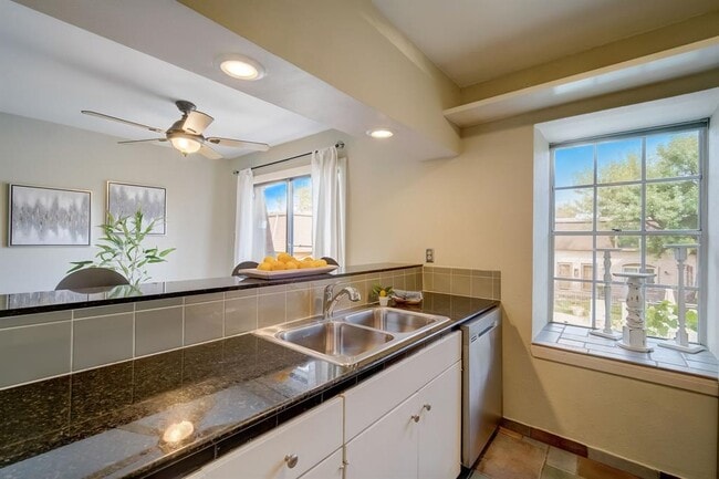 Building Photo - 7801 Shoal Creek Blvd