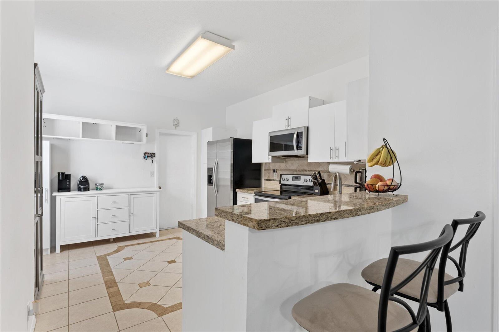 Building Photo - 2264 Salerno Cir