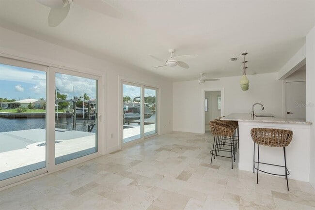 Building Photo - 4845 Shell Stream Blvd